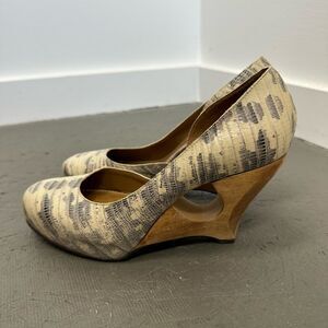 Schuler & Sons Philadelphia Leather Reptile Snake Embossed Wooden Heel Shoes 8